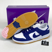 Load image into Gallery viewer, nike sb dunk low dodgers size 9
