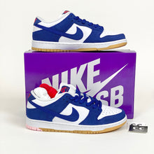 Load image into Gallery viewer, nike sb dunk low dodgers size 9
